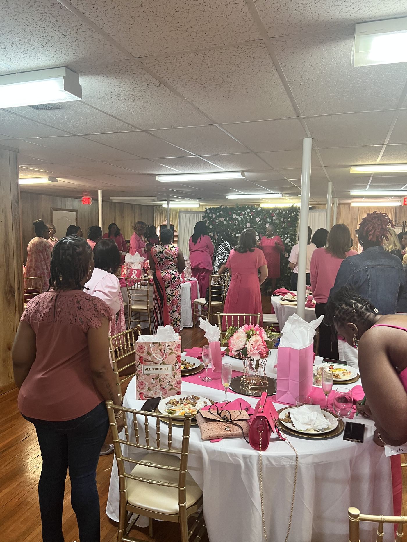 Guests gathered together in the luncheon room